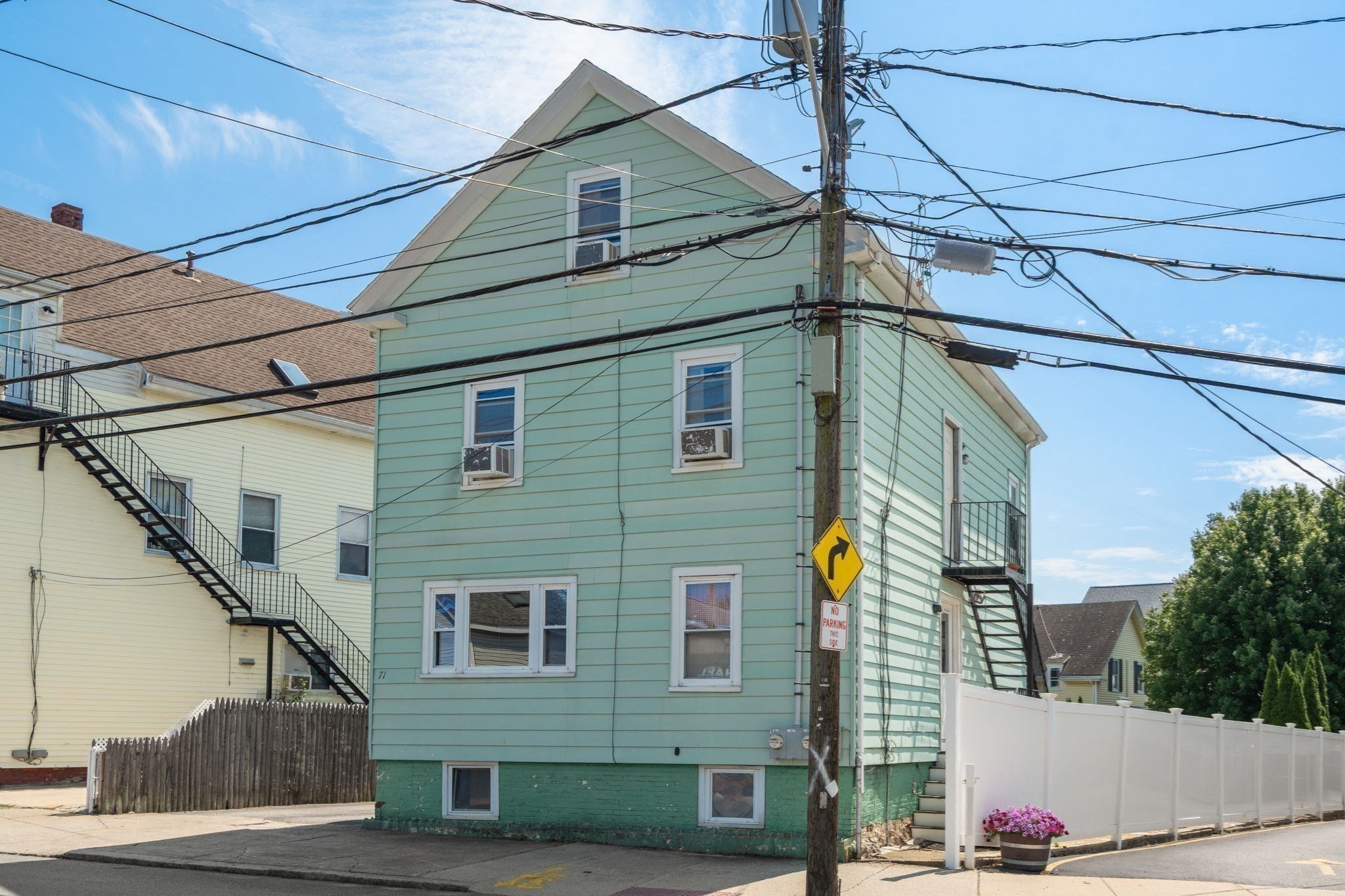 71 Tremont Street Property Photo 25