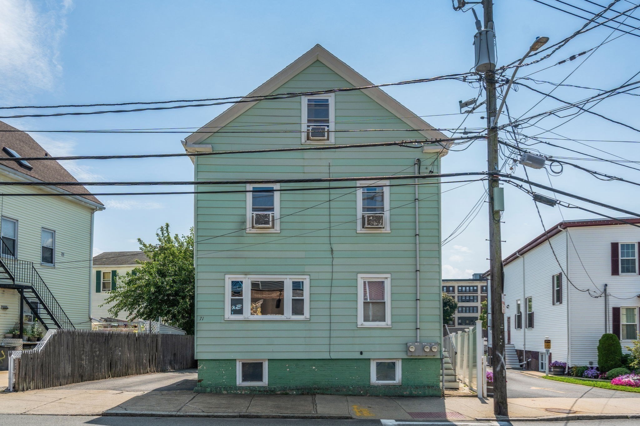 71 Tremont Street Property Photo 26