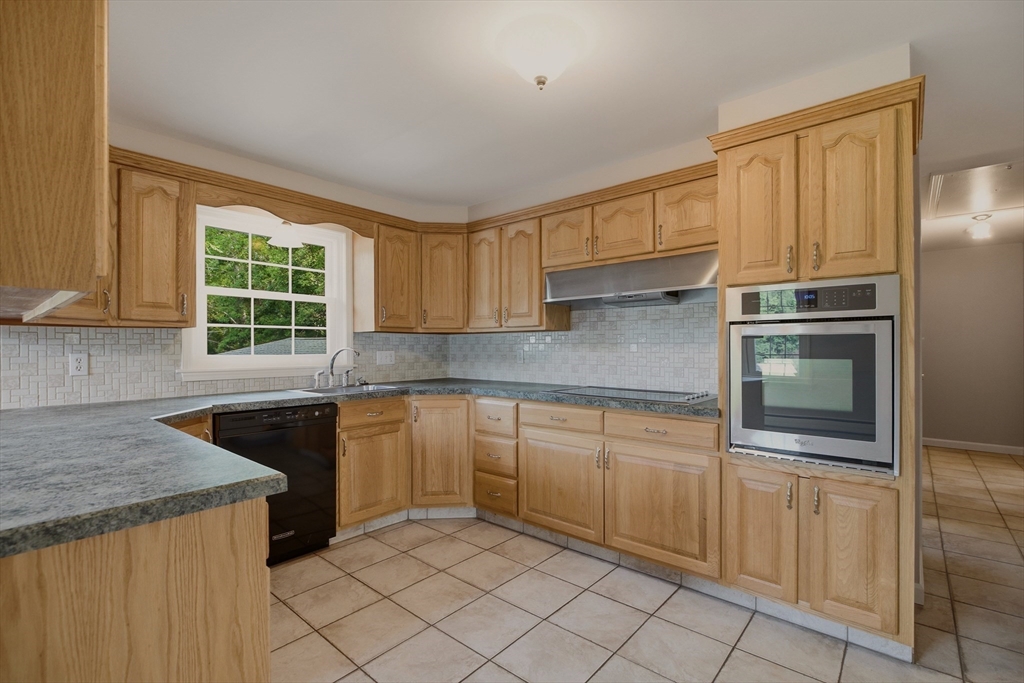 145 Stoney Hill Rd Property Photo 10