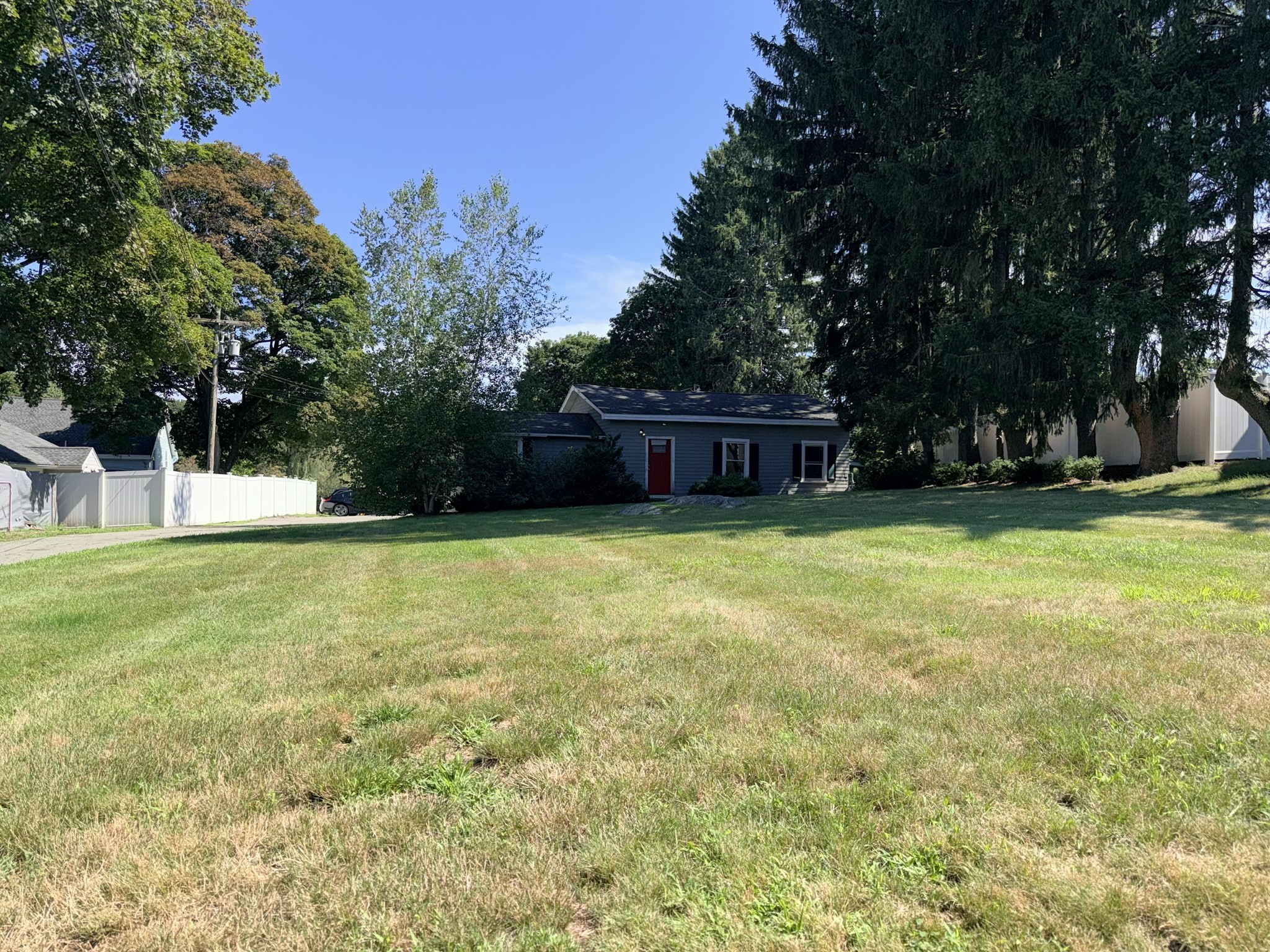110 River St Property Photo 3