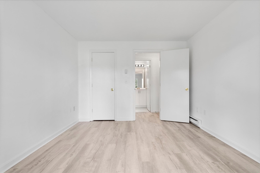 61 Fletcher Ln # F Property Photo 14