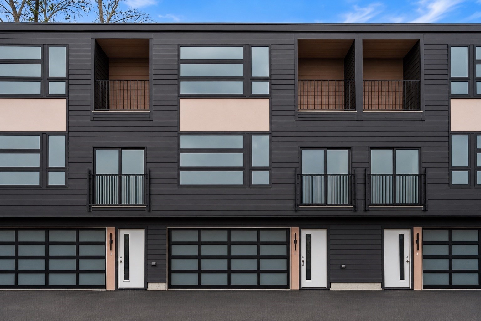 9 Franklin # 2 Property Photo 1
