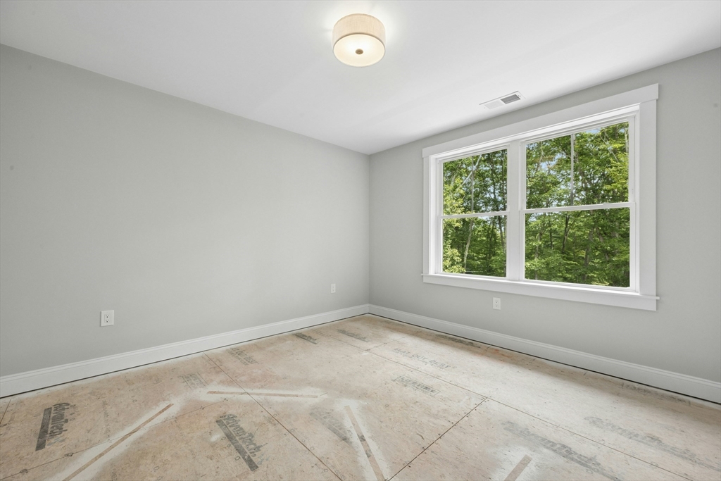 15 Gaskins Ln Property Photo 34