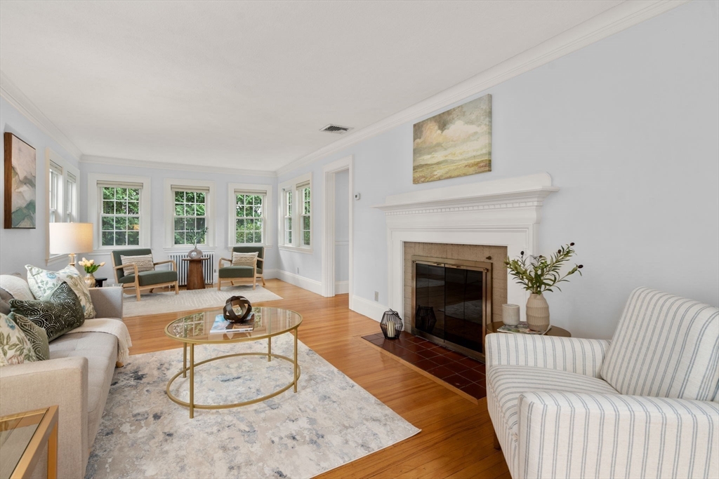 74 Van Ness Road Property Photo 3