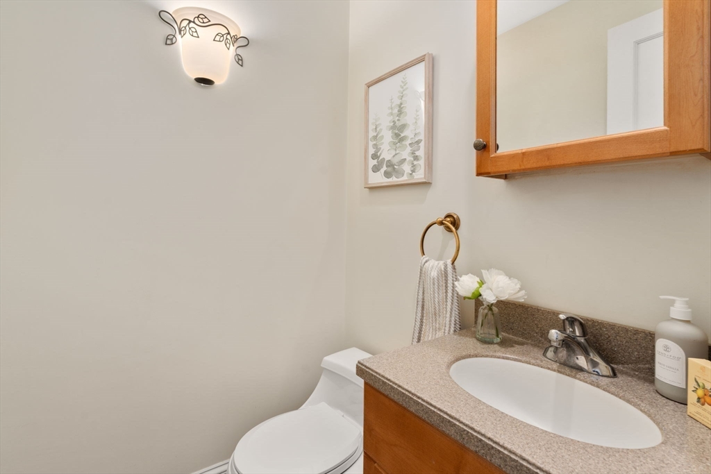 74 Van Ness Road Property Photo 13