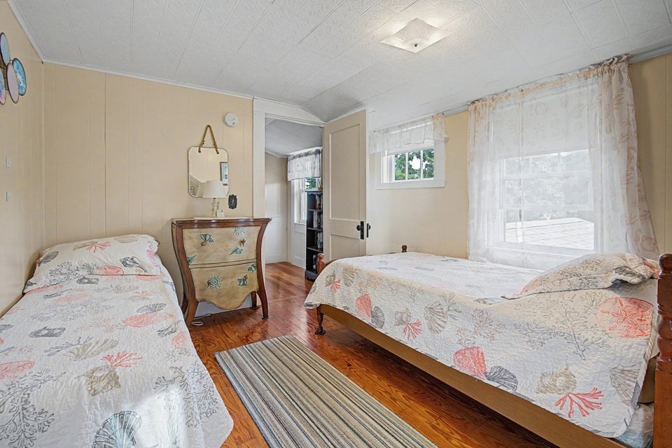 34 Pleasant # 1 Property Photo 19