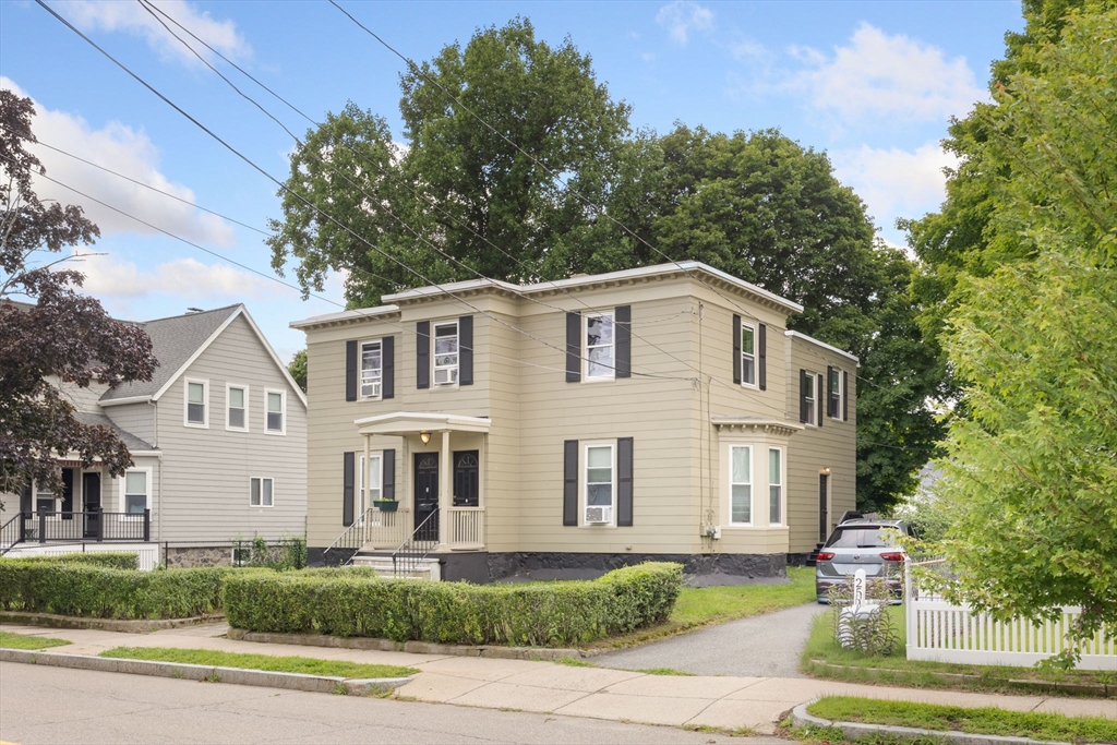 250 Tremont St Property Photo 1