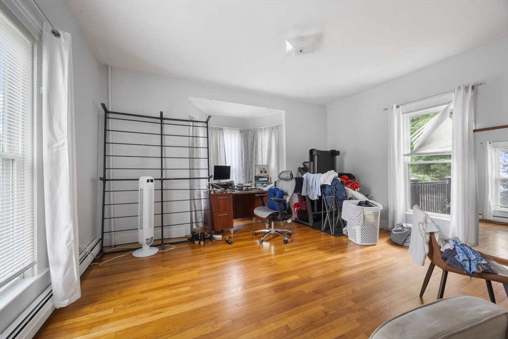 250 Tremont St Property Photo 9