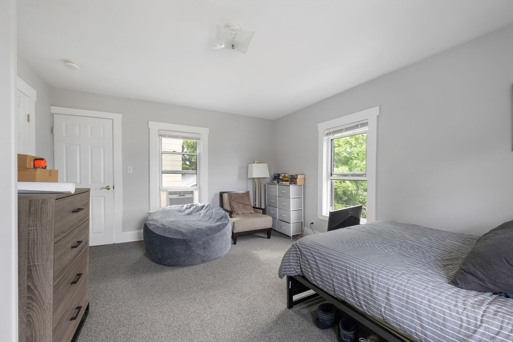 250 Tremont St Property Photo 18