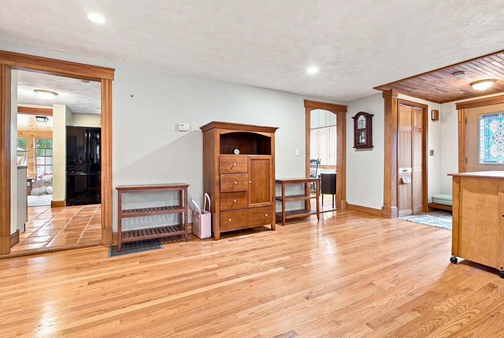 18 Gordon Rd Property Photo 10