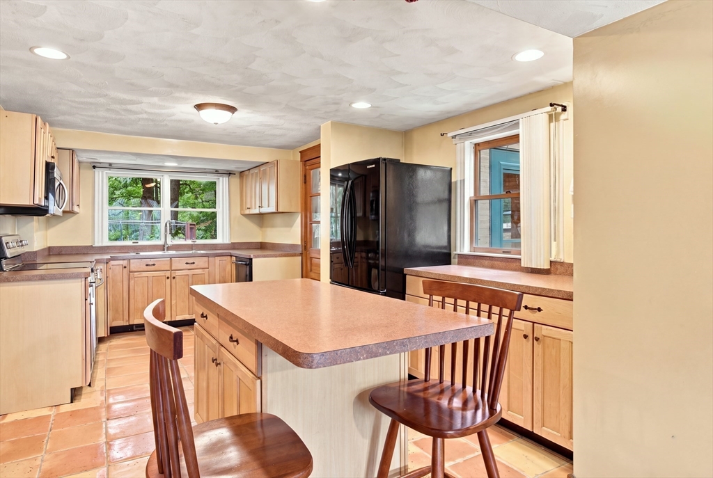 18 Gordon Rd Property Photo 15