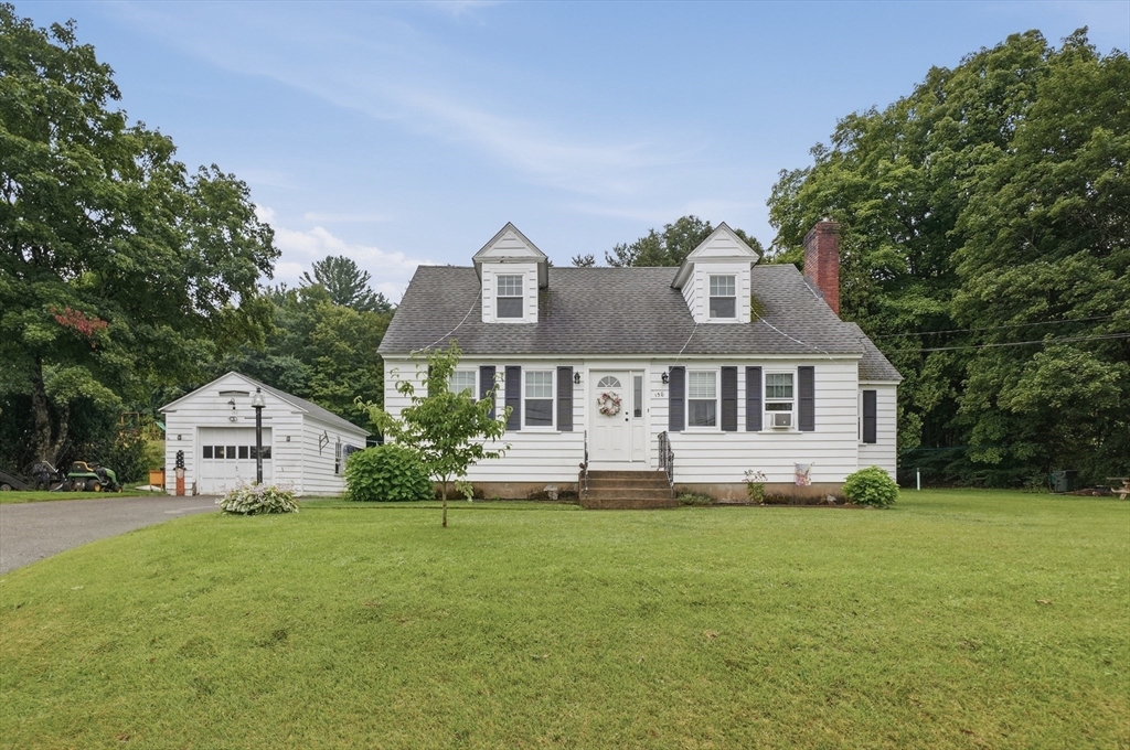 158 Oakham Road Property Photo 1