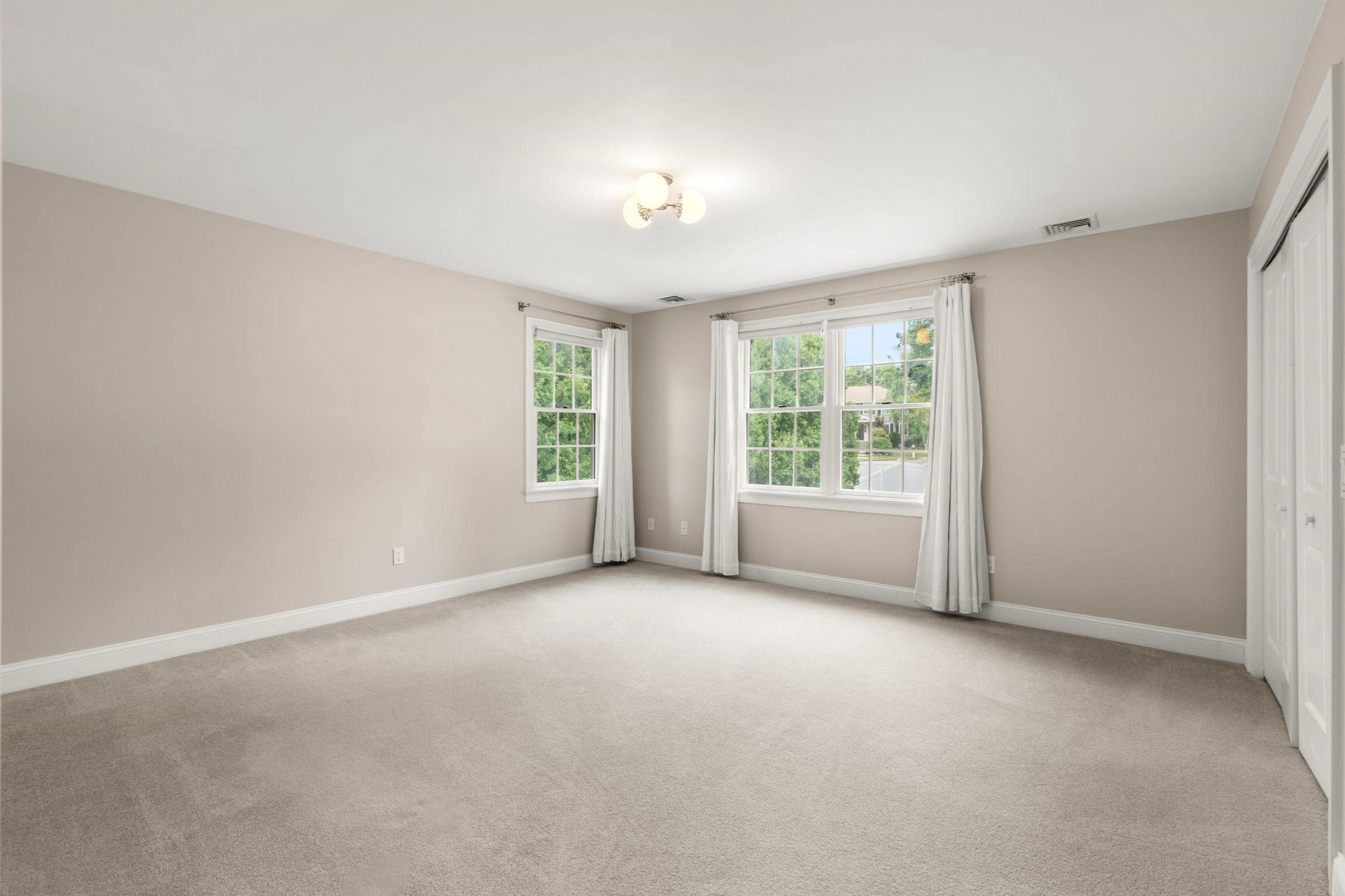94 Cynthia Rd Property Photo 26