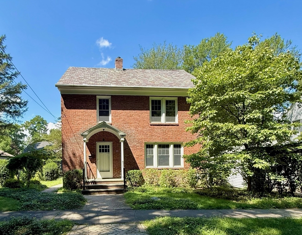 39 Hillside Rd