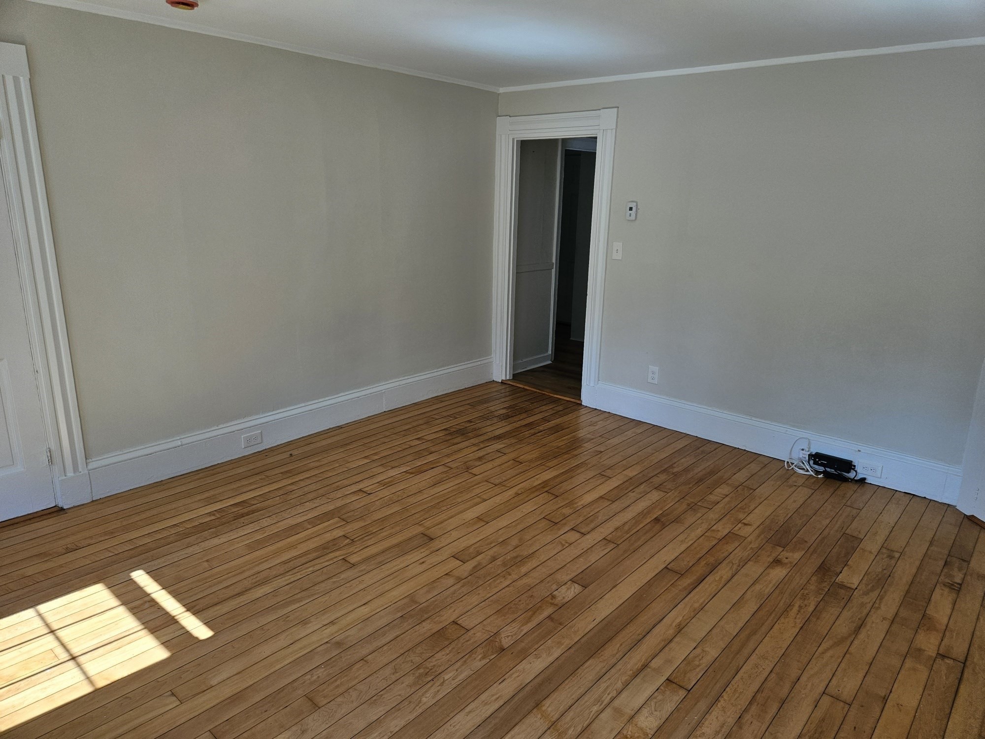 242 Main St # 1 Property Photo 7