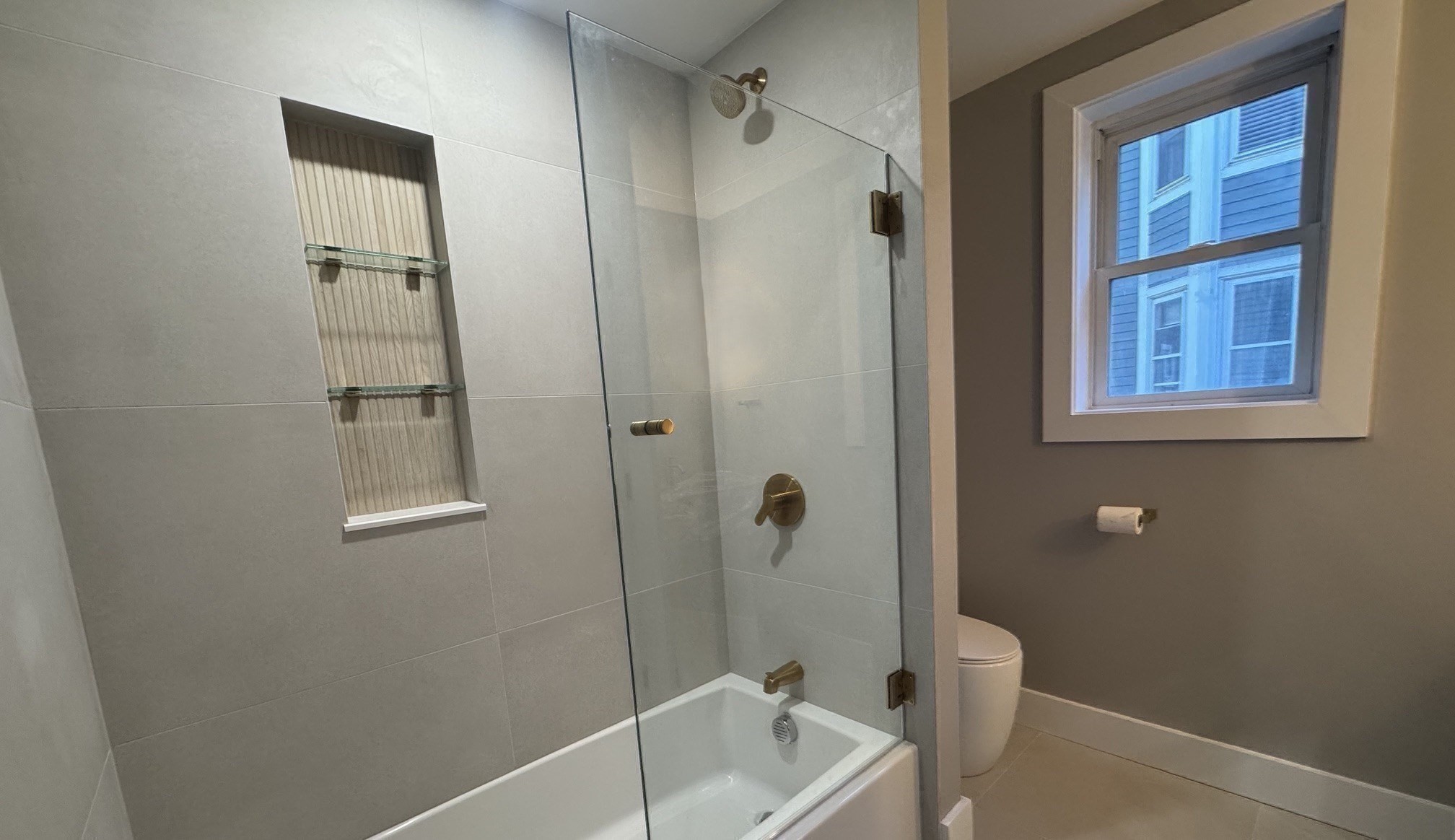 122 West Seventh St Property Photo 18