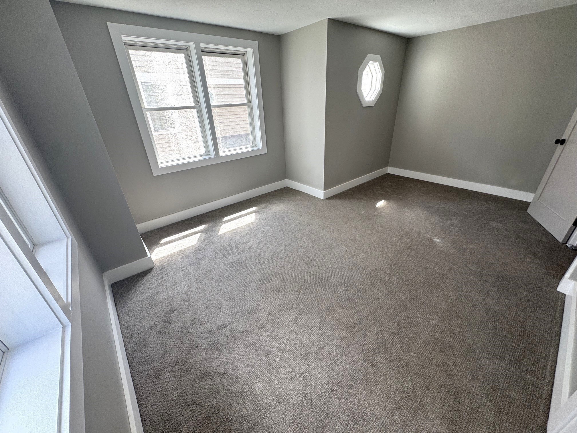 122 West Seventh St Property Photo 19