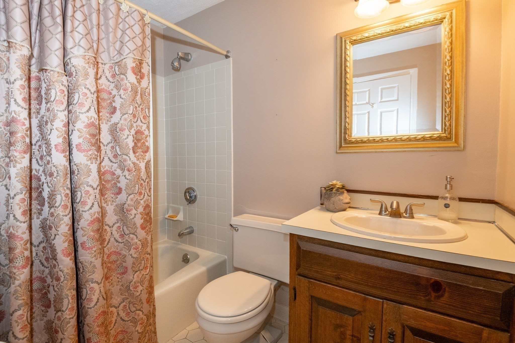 401 Colonial Drive # 16 Property Photo 17