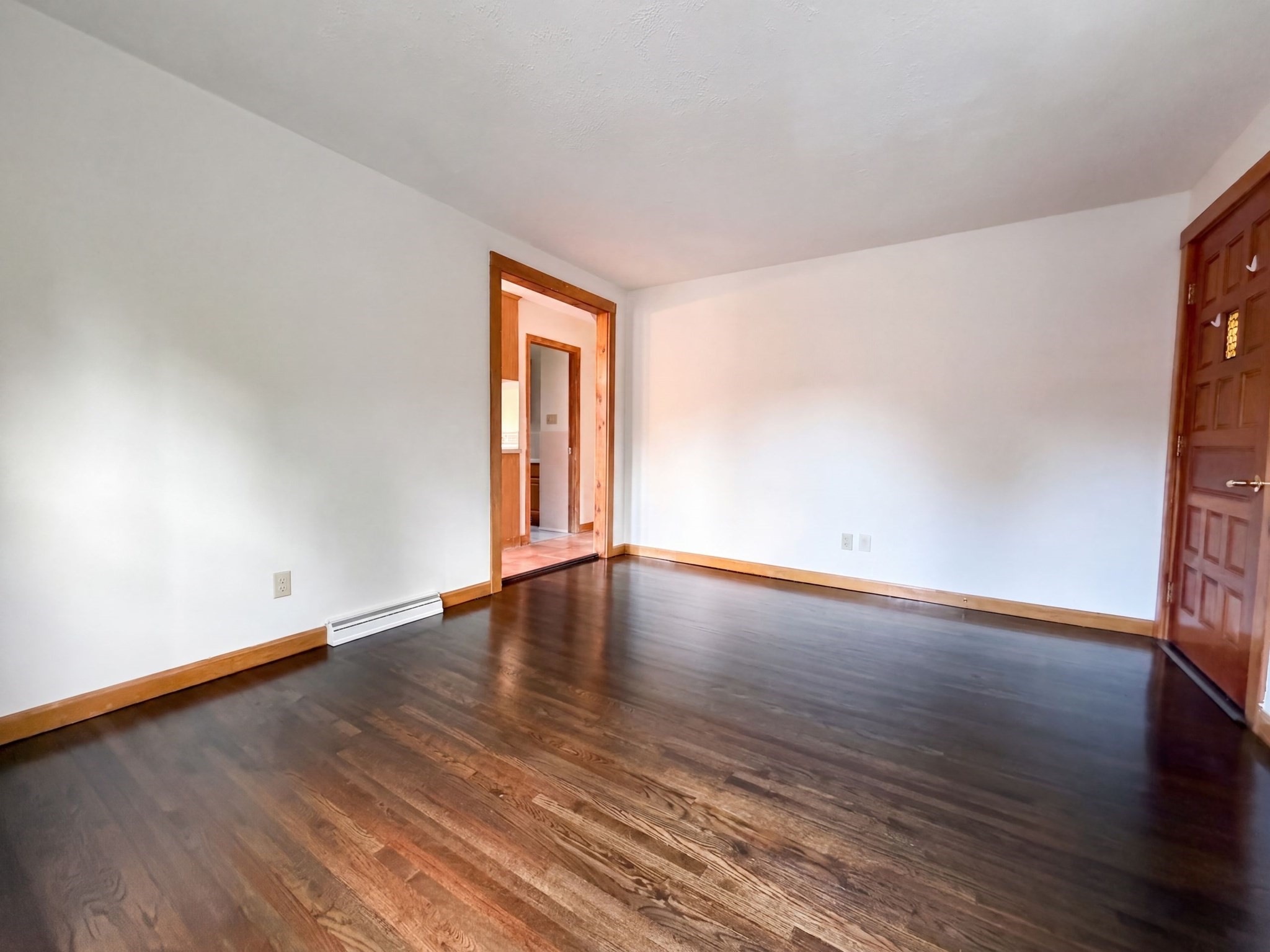 17 Monarch St Property Photo 10