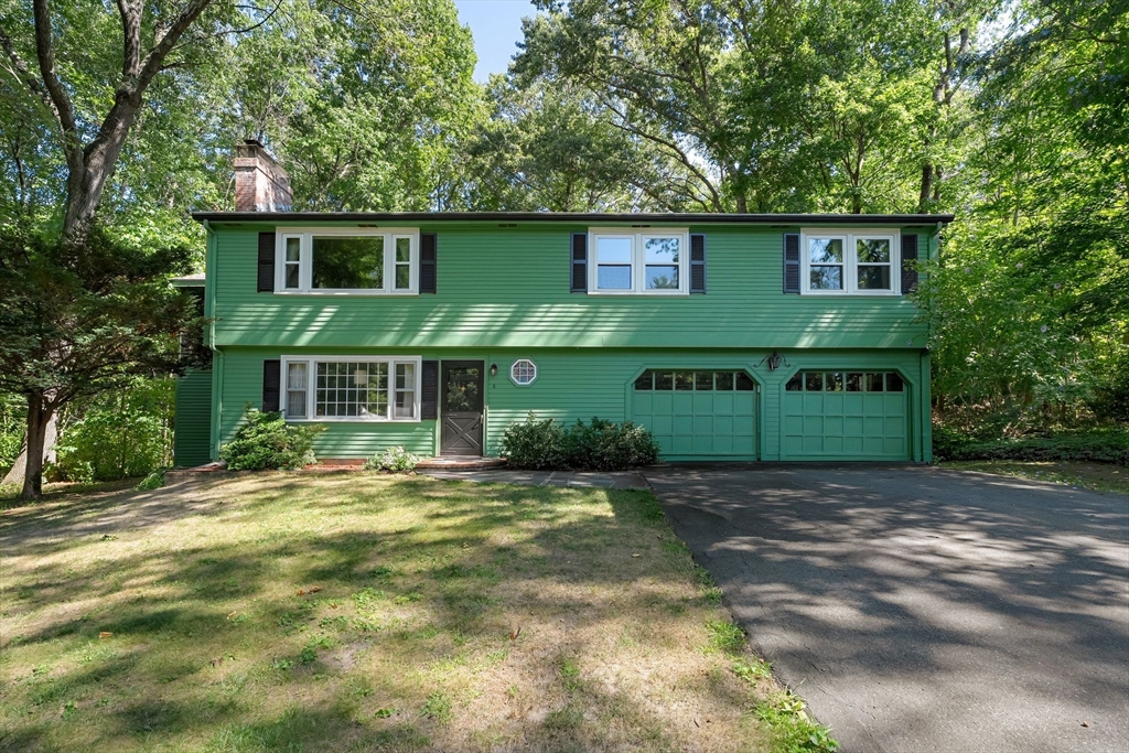8 Dana Rd Property Photo 1