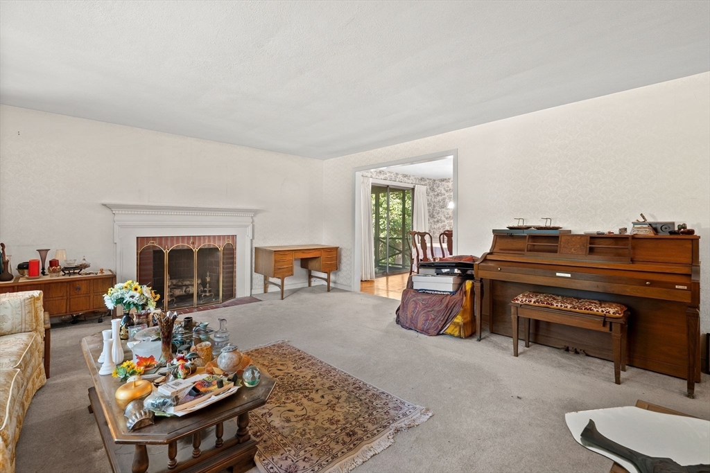 8 Dana Rd Property Photo 6