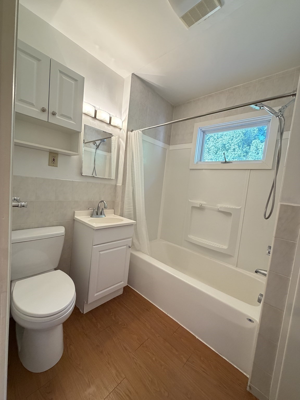 17 Russell Rd Property Photo 12