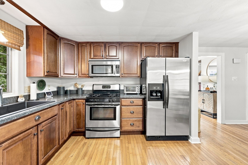 57 Baymor Drive Property Photo 4