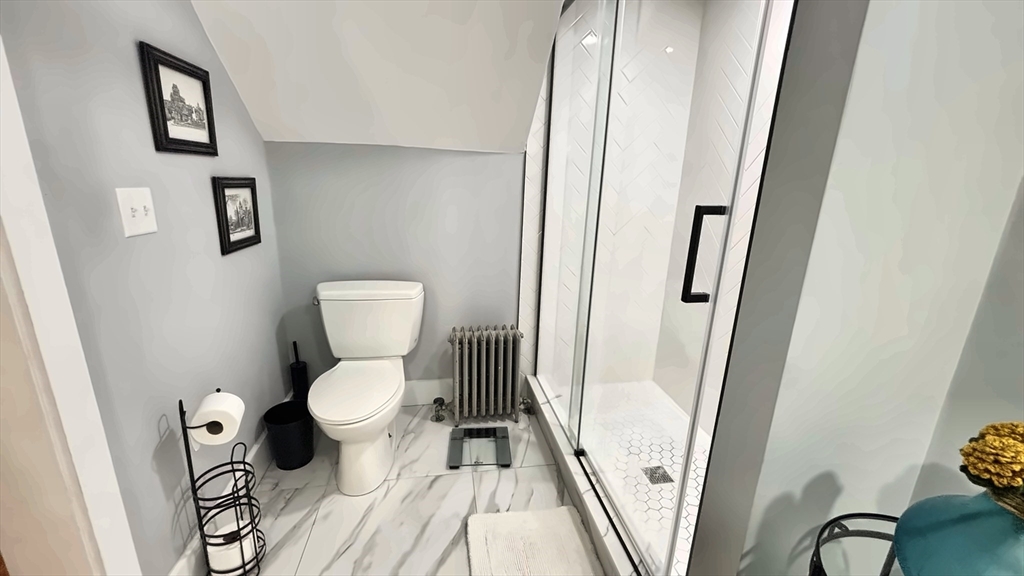 54 State St Property Photo 8