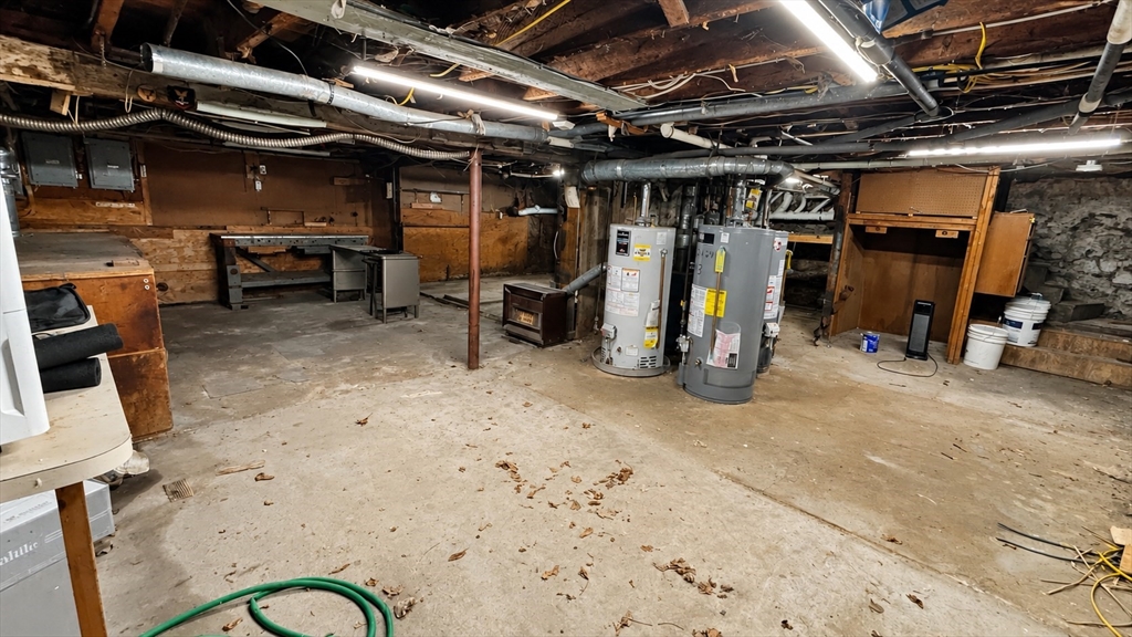 54 State St Property Photo 35