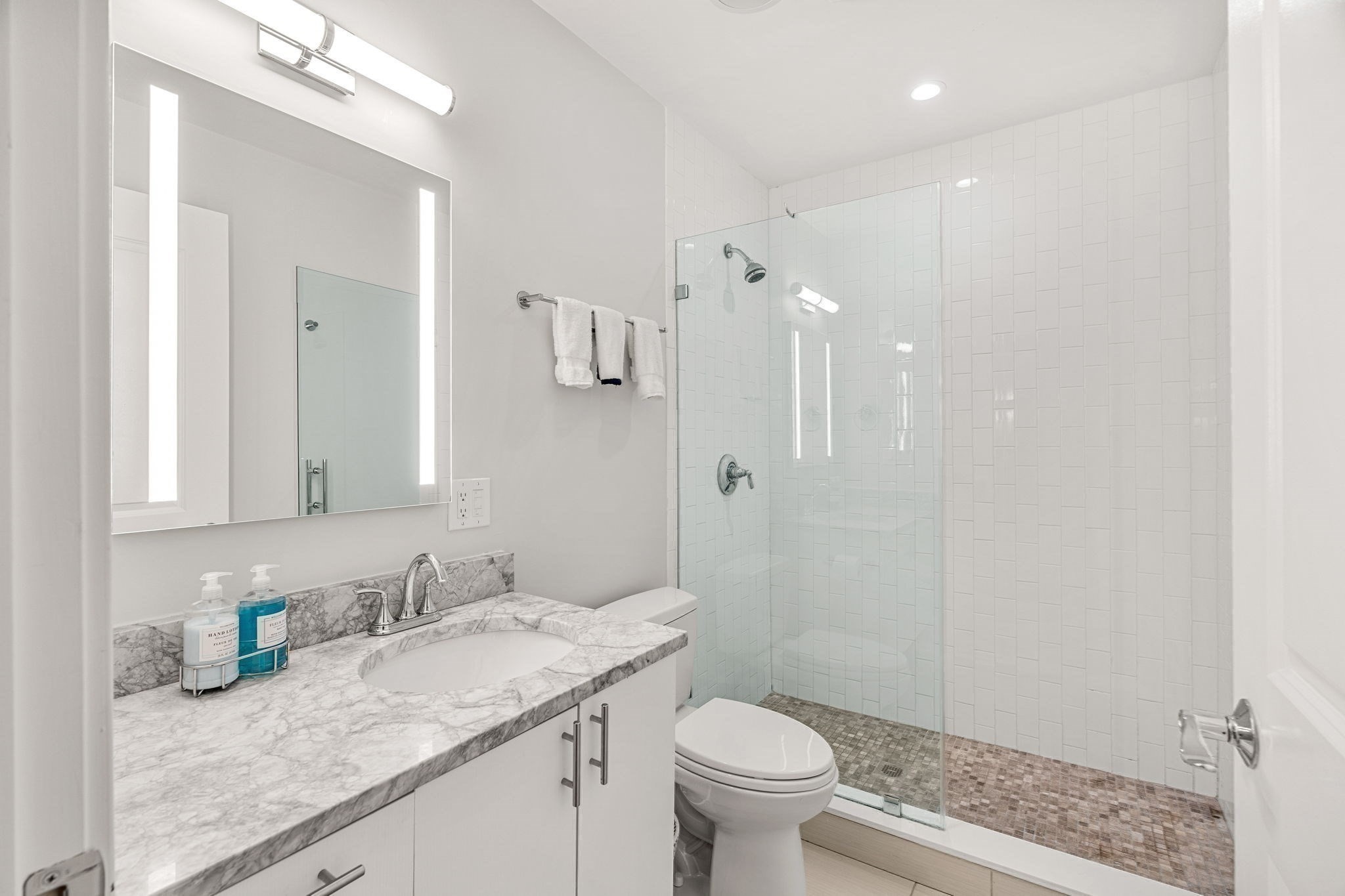 530 E Broadway # 1 Property Photo 11