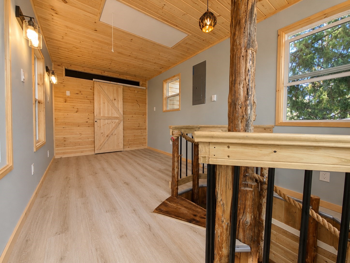 12 Hideaway Vlg # G Property Photo 5