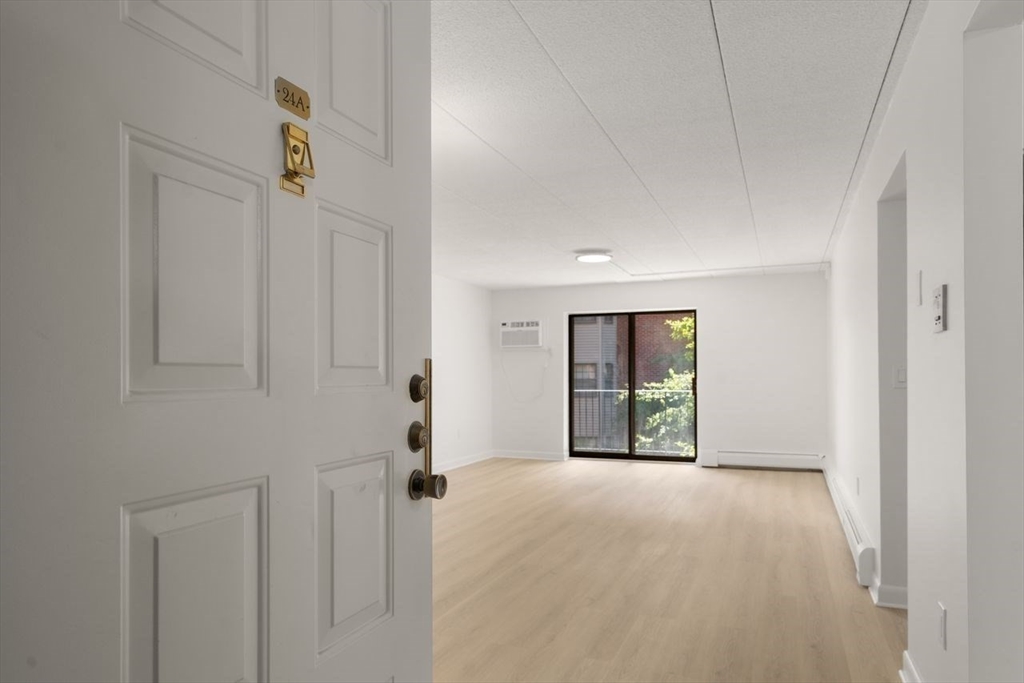 16 Winter St # 24a Property Photo 4