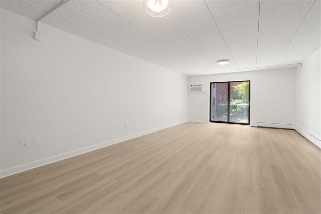 16 Winter St # 24a Property Photo 6