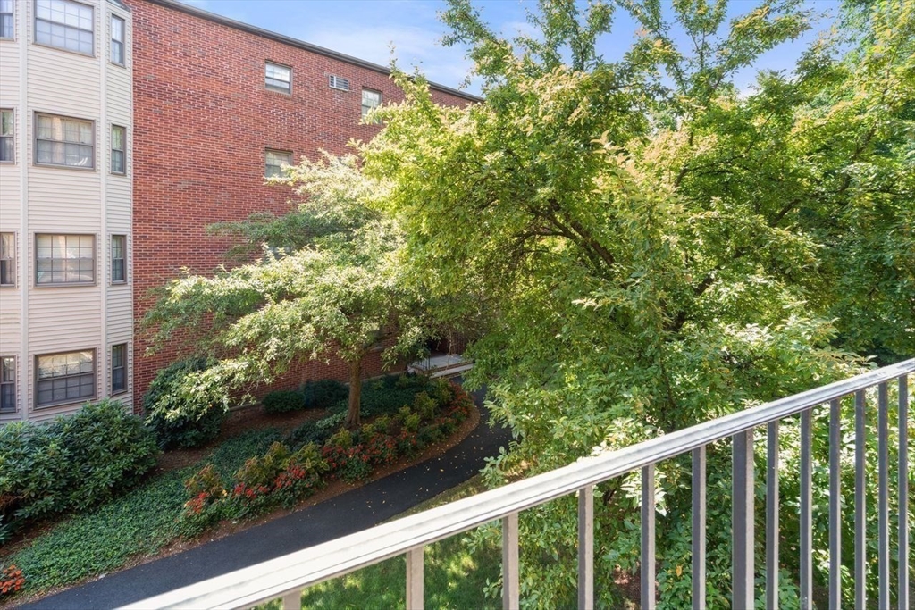 16 Winter St # 24a Property Photo 7