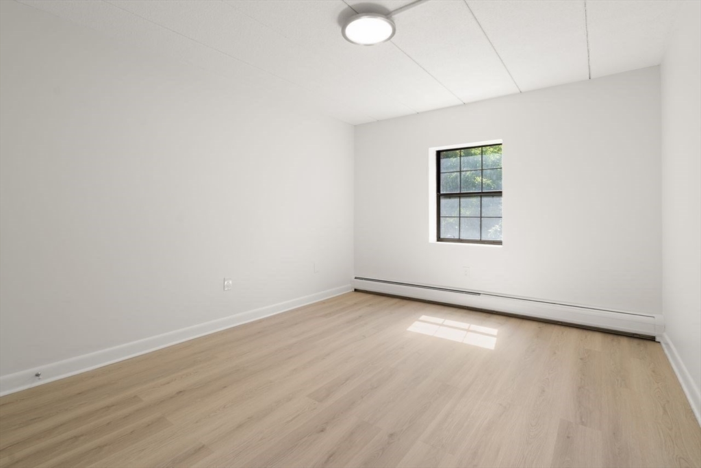 16 Winter St # 24a Property Photo 10