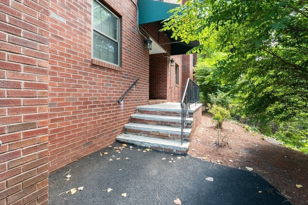 16 Winter St # 24a Property Photo 22