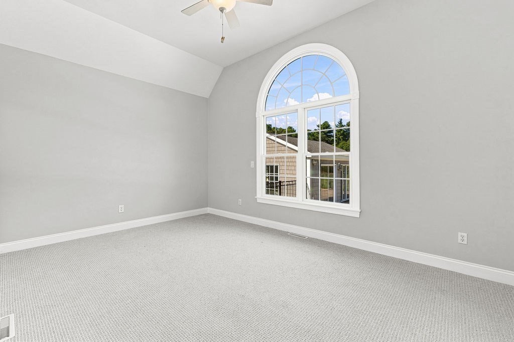 26 Ashlynn Way Property Photo 30