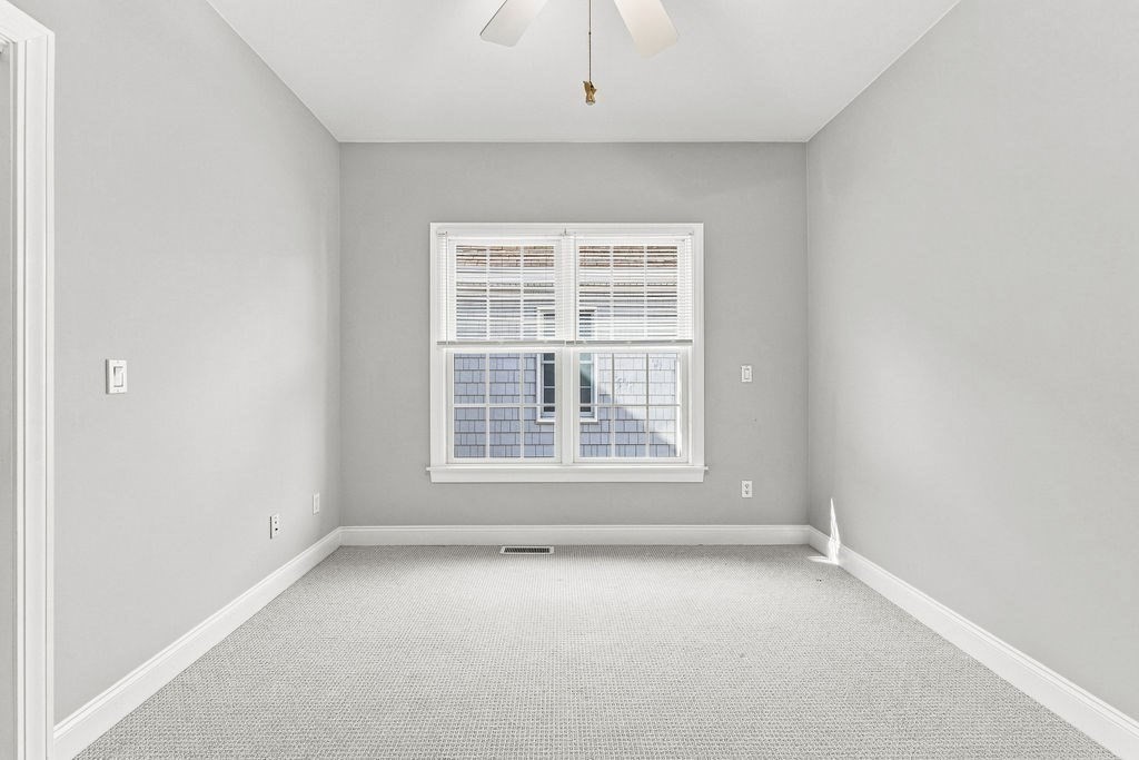 26 Ashlynn Way Property Photo 32