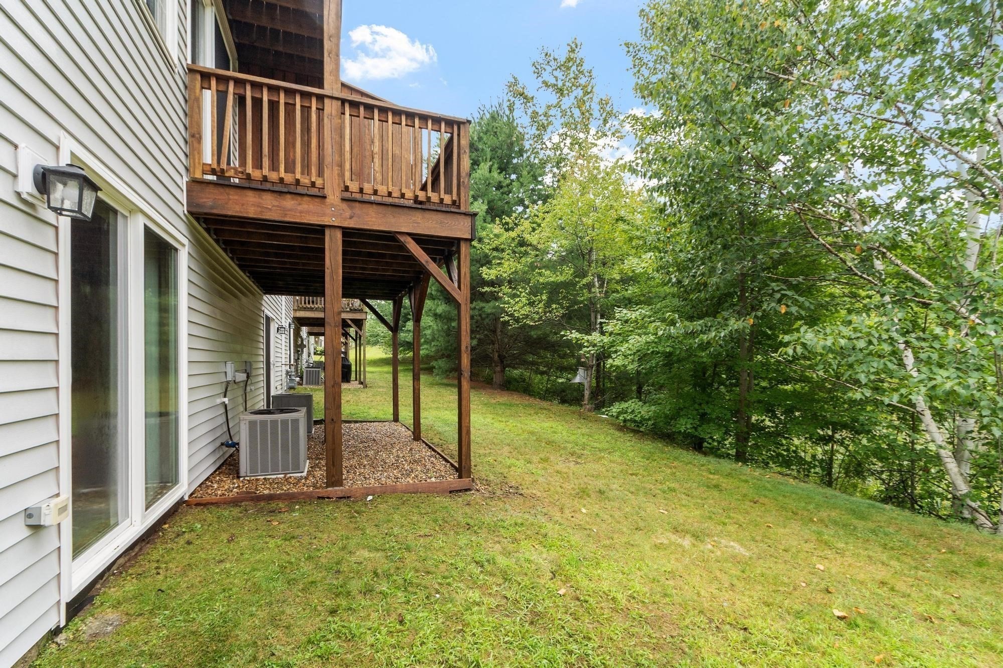 9 Green Briar Rd # 9 Property Photo 26