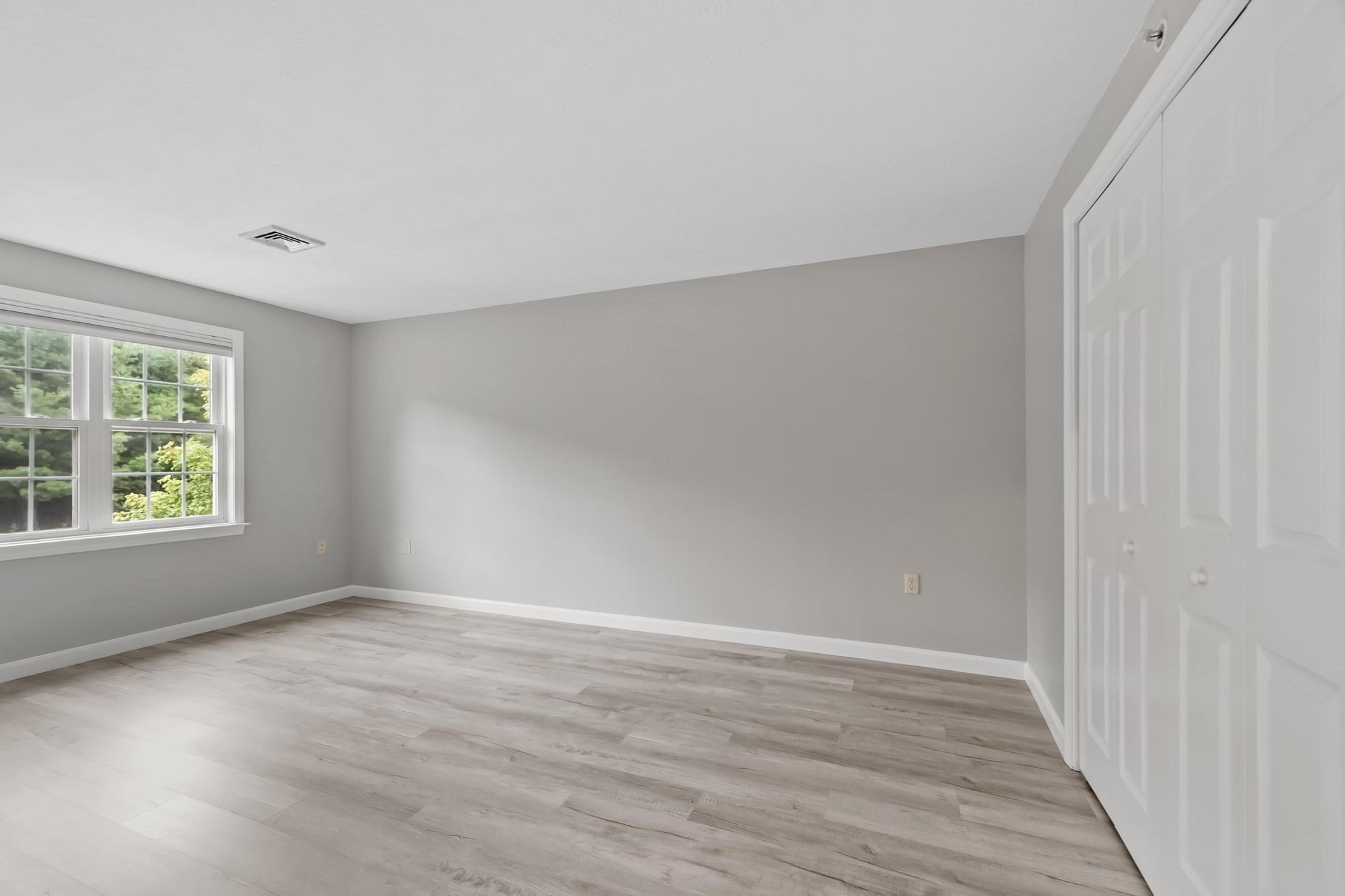 9 Green Briar Rd # 9 Property Photo 32