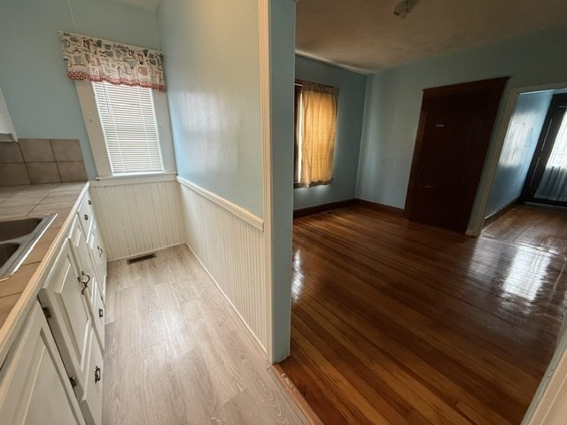 18 Winthrop Avenue # 1 Property Photo 9