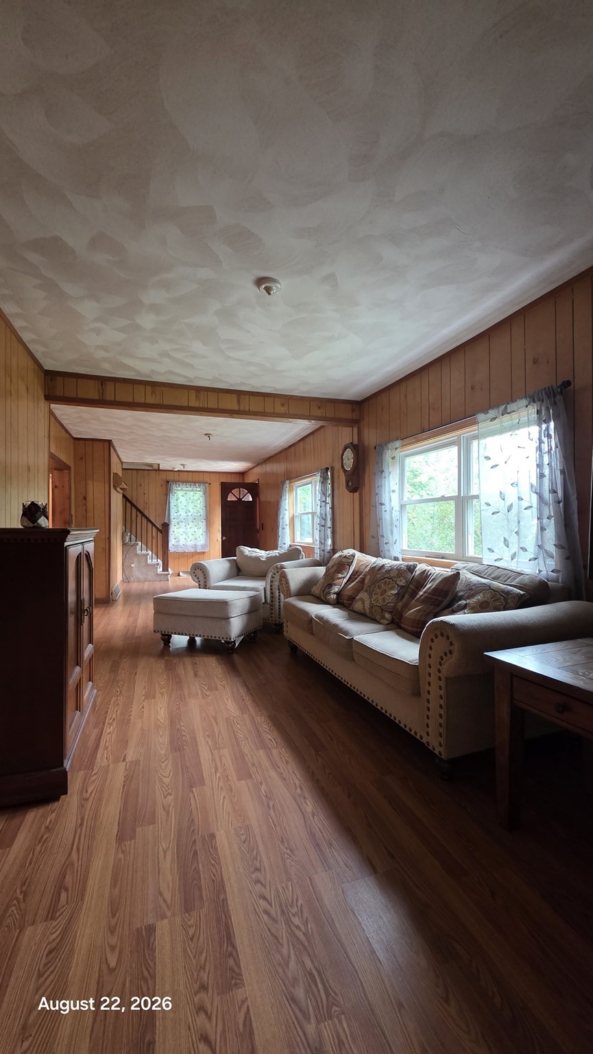 466 Highland Property Photo 6