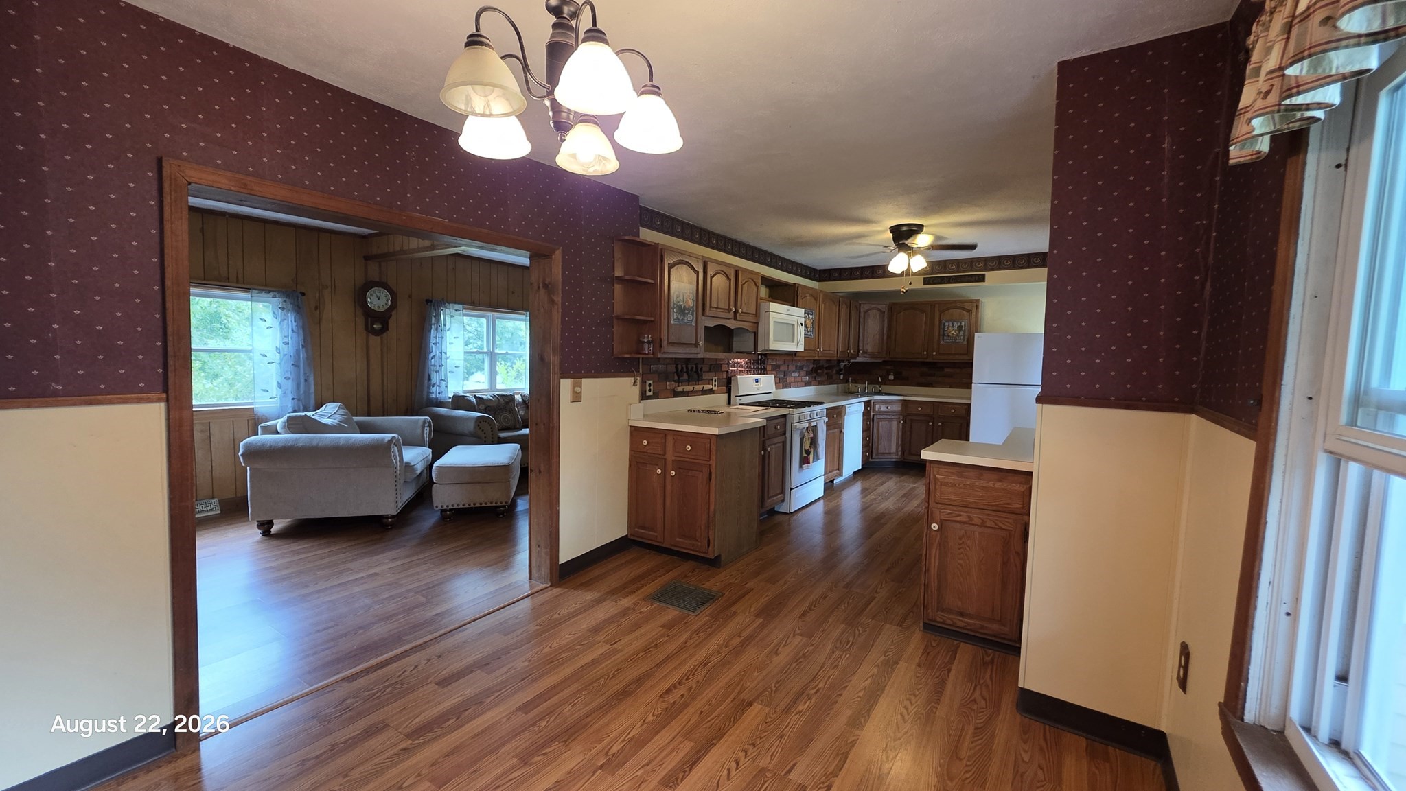 466 Highland Property Photo 13