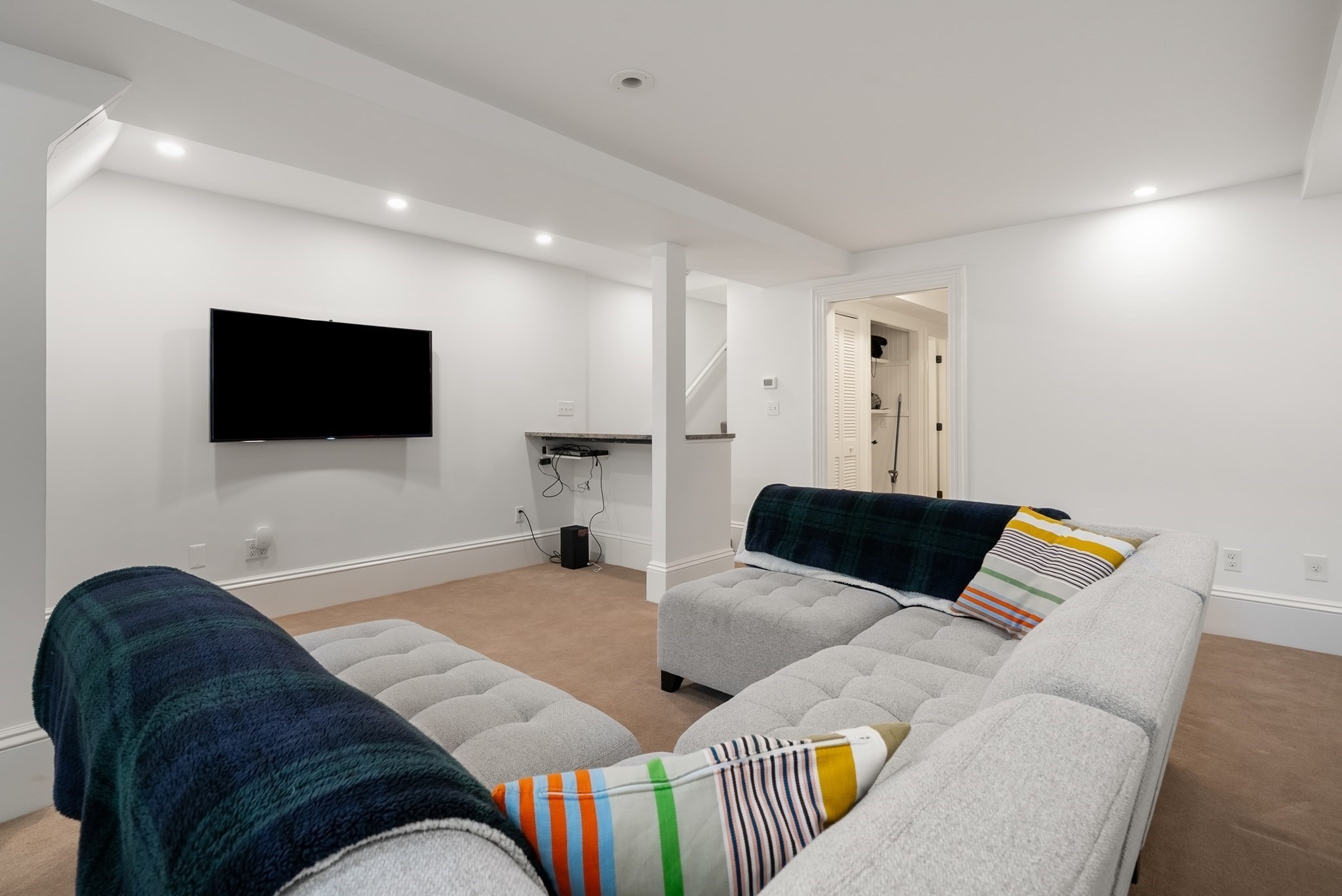 91 N Street Property Photo 7