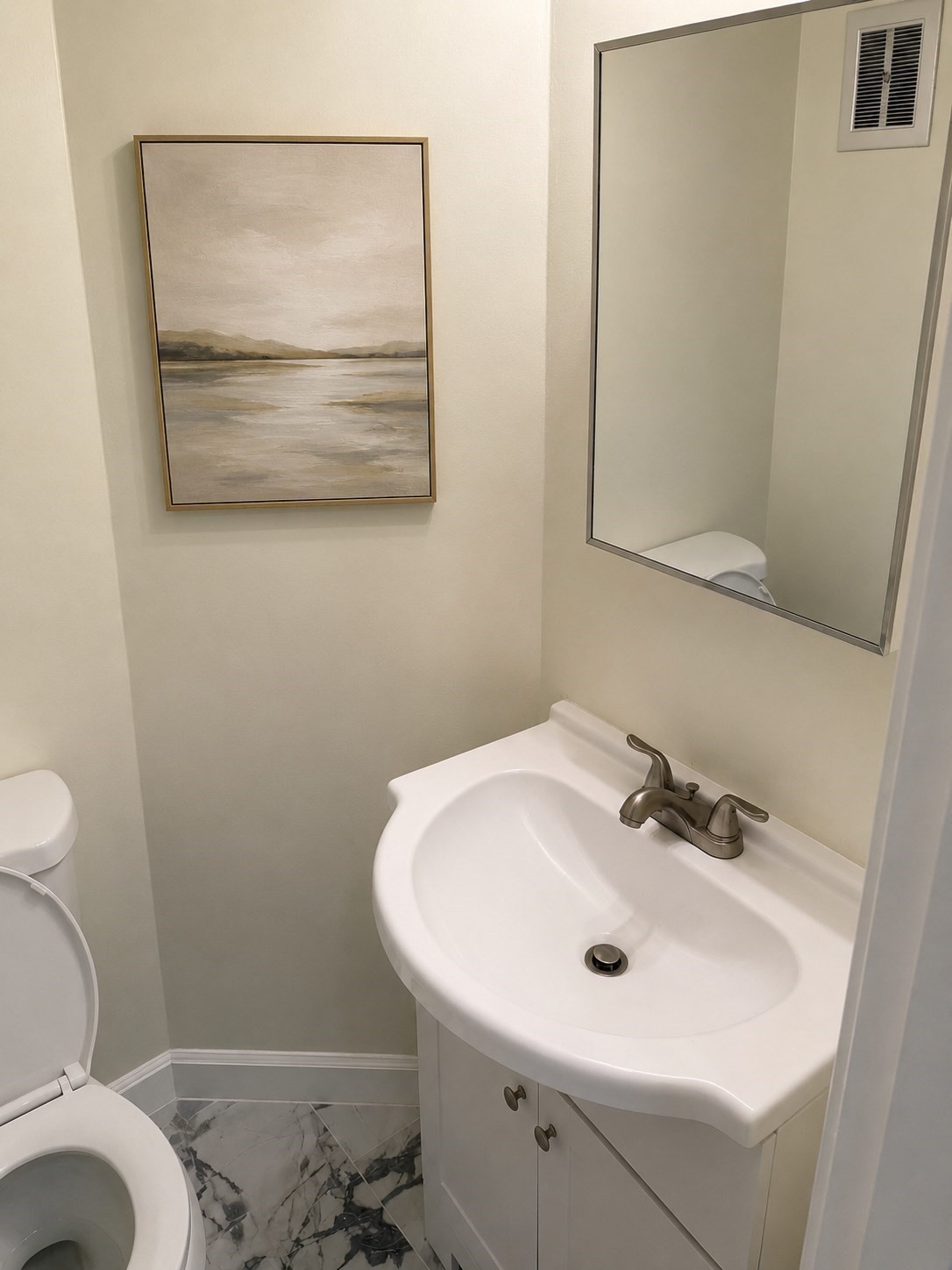 24-26 Silvia Ct # 26 Property Photo 5