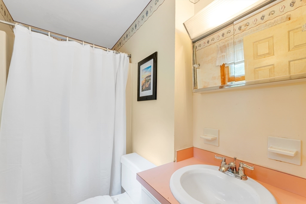 1 Kimberley Way Property Photo 18