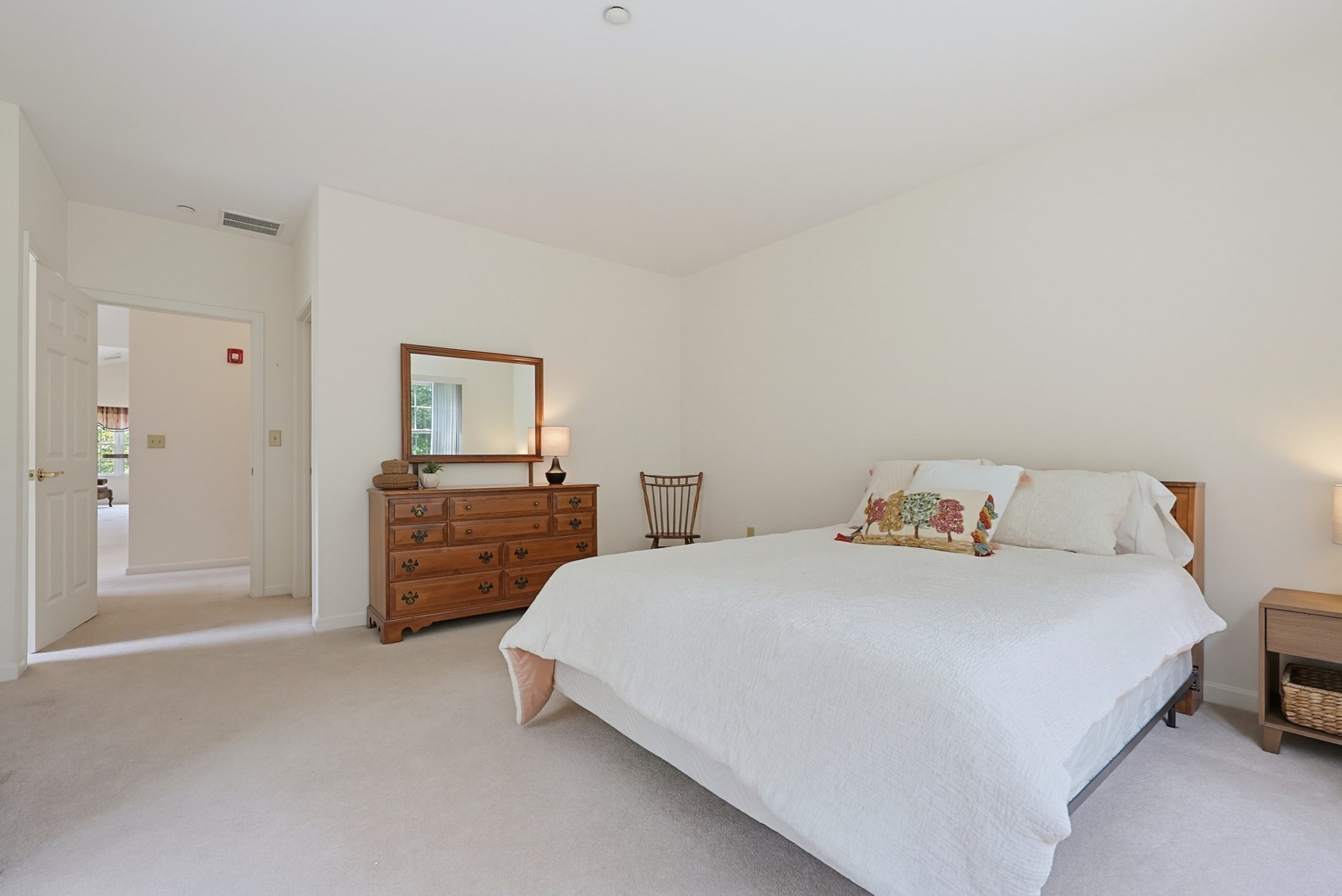631 East St # J204 Property Photo 15