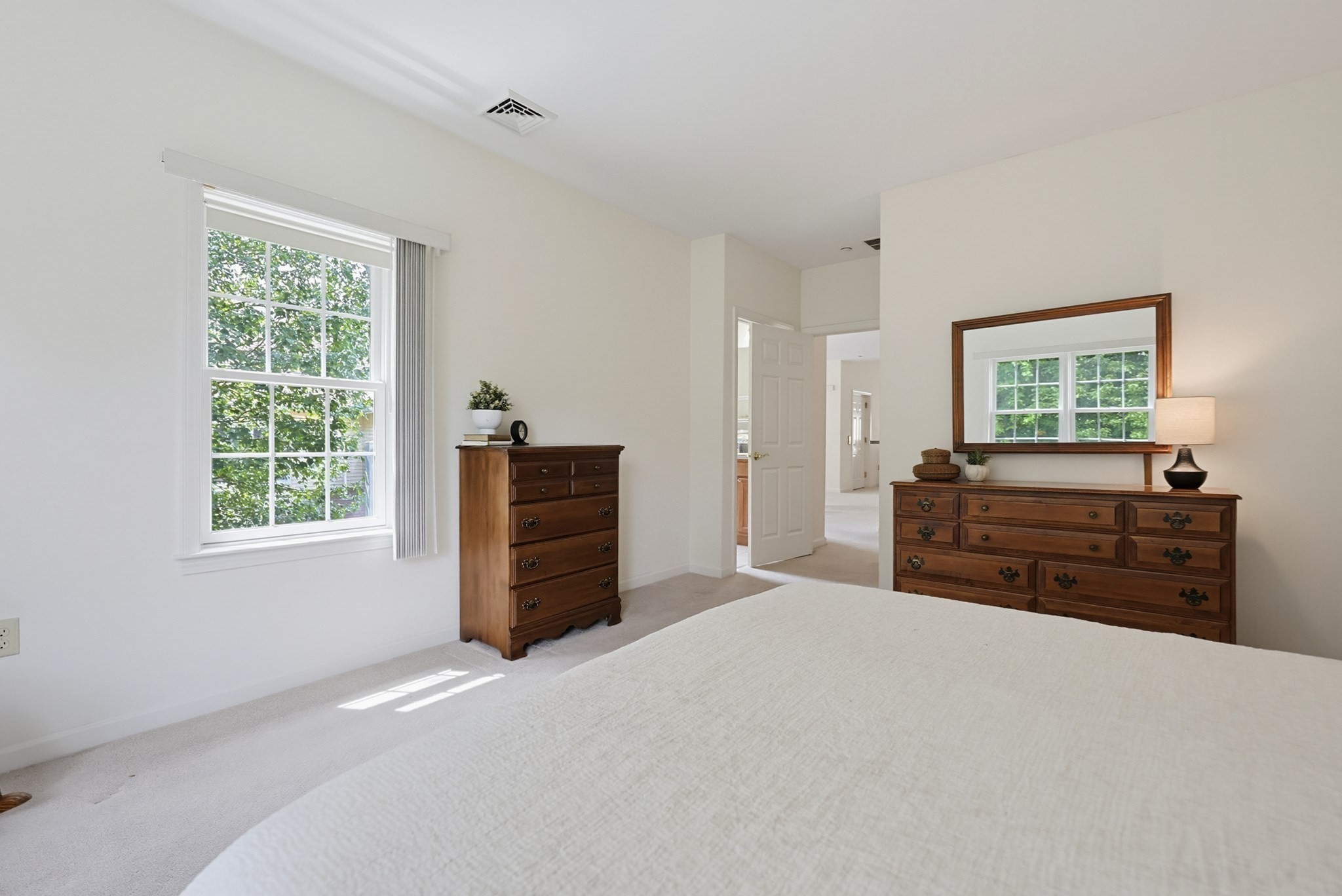 631 East St # J204 Property Photo 17