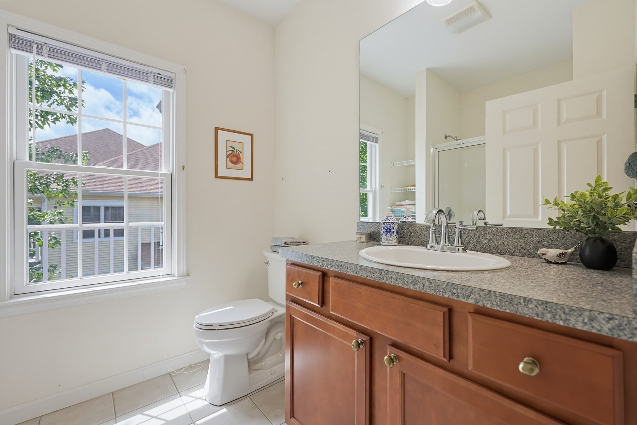 631 East St # J204 Property Photo 19