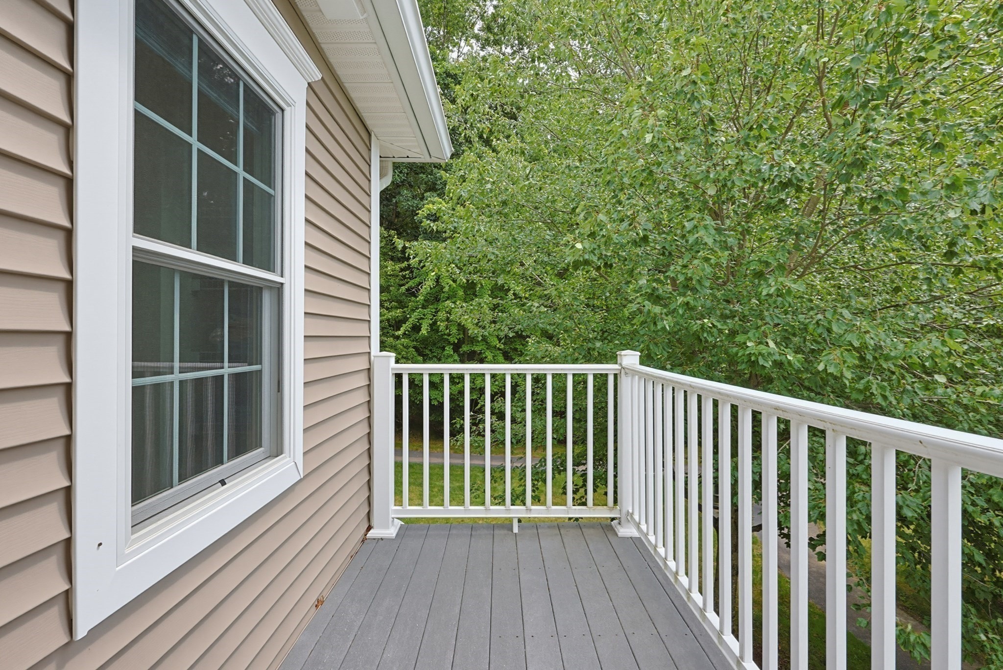 631 East St # J204 Property Photo 30